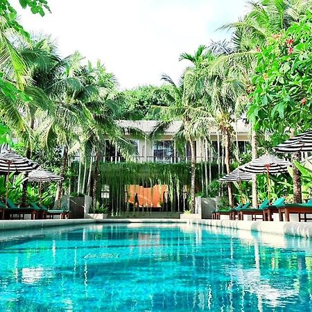 Signature Phuket Resort Chalong Esterno foto