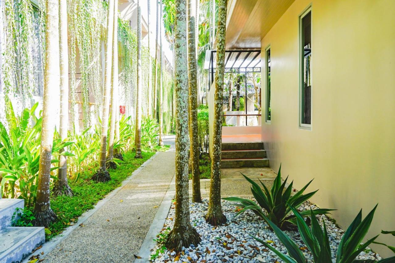 Signature Phuket Resort Chalong Esterno foto