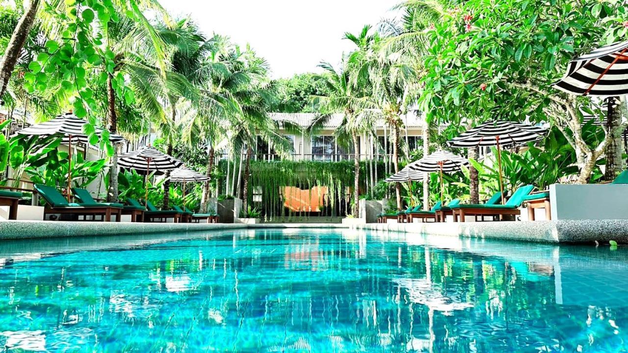 Signature Phuket Resort Chalong Esterno foto